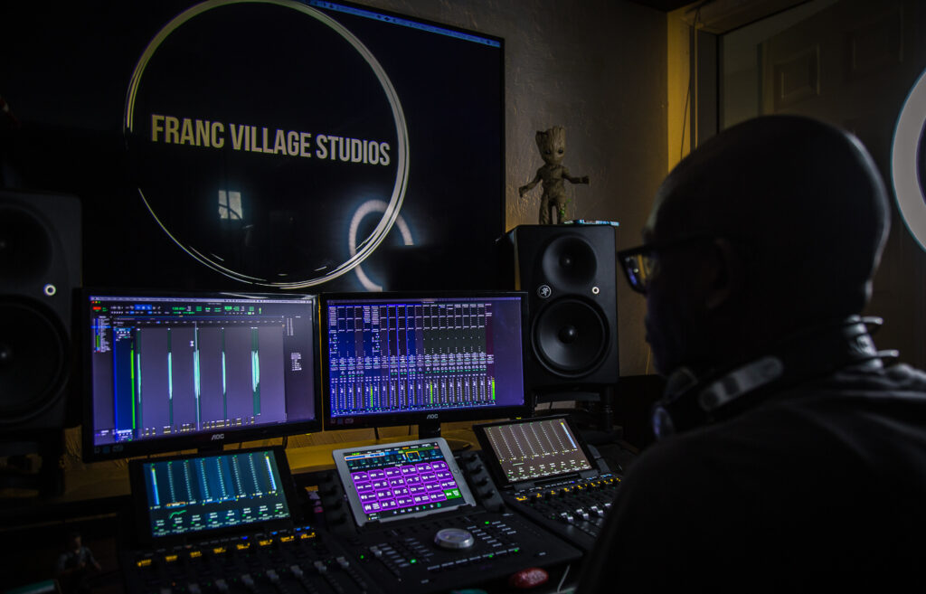 francvillagestudios
