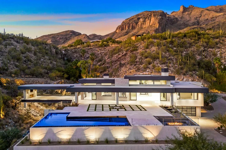 LUXE Realty Photography